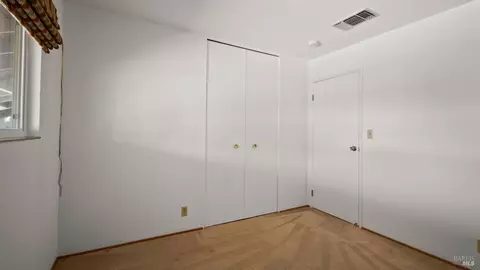 Bedroom - 2050 Ramsay Ct, Fairfield, CA 94534 photo 5 of 8