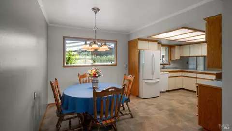 Dining - 2050 Ramsay Ct, Fairfield, CA 94534 photo 2 of 5