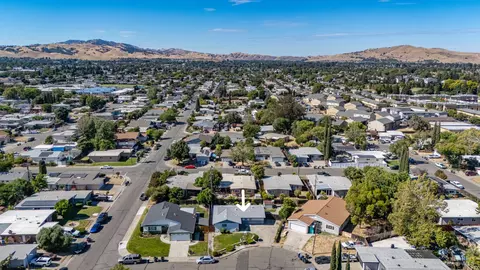 View/Area - 1210 Coolidge St, Fairfield, CA 94533 photo 9 of 9