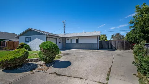 Exterior - 1210 Coolidge St, Fairfield, CA 94533 photo 8 of 9