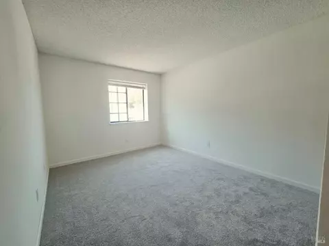 Bedroom - 184 Clearview Dr, Vallejo, CA 94591 photo 3 of 3