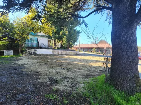 316 S Main St, Willits, CA 95490 photo 2