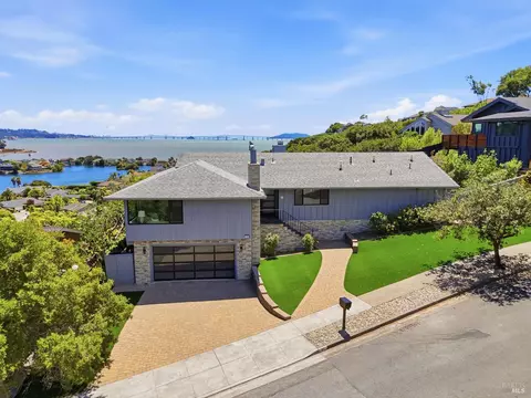 51 Mcnear Dr, San Rafael, CA 94901