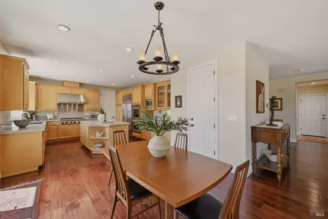 Dining - 5 Silverstone Ct, Napa, CA 94558 photo 4 of 4