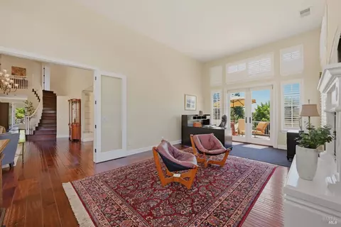 Living - 5 Silverstone Ct, Napa, CA 94558 photo 4 of 8