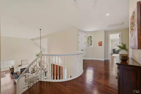 Entry Way - 5 Silverstone Ct, Napa, CA 94558 photo 5 of 5