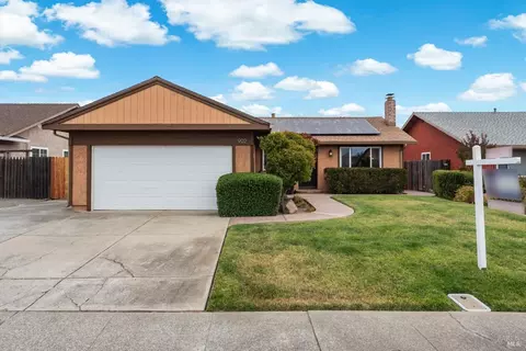 902 Pintail Dr, Suisun City, CA 94585