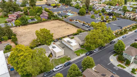View/Area - 8276 Lancaster Dr, Cotati, CA 94931 photo 2 of 8