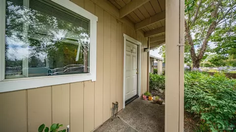Exterior - 8276 Lancaster Dr, Cotati, CA 94931 photo 4 of 11