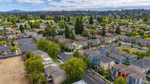View/Area - 8276 Lancaster Dr, Cotati, CA 94931 photo 4 of 8