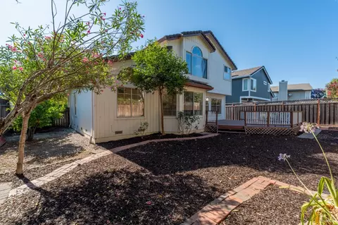 Exterior - 7036 Edinburgh Ct, Windsor, CA 95492 photo 6 of 6