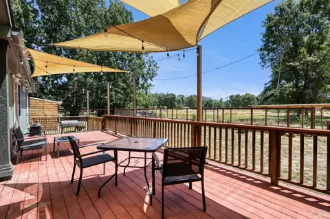 Exterior - 655 Clover Dr, Upper Lake, CA 95485 photo 5 of 7