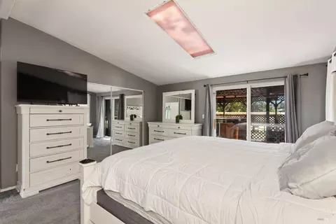 Bedroom - 655 Clover Dr, Upper Lake, CA 95485 photo 3 of 3