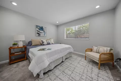 Bedroom - 1027 Justin Way, Dixon, CA 95620 photo 2 of 3