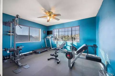 289 Reynard Ln, Vallejo, CA 94591 photo 11