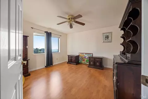289 Reynard Ln, Vallejo, CA 94591 photo 24