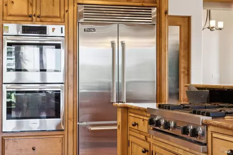 Kitchen - 1685 Estee Ave, Napa, CA 94558 photo 6 of 7