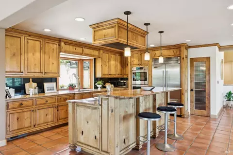 Kitchen - 1685 Estee Ave, Napa, CA 94558 photo 7 of 7