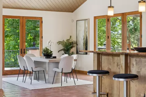 Dining - 1685 Estee Ave, Napa, CA 94558 photo 4 of 6