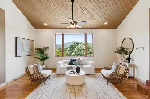 Living - 1685 Estee Ave, Napa, CA 94558 photo 3 of 5
