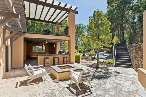 Exterior - 1685 Estee Ave, Napa, CA 94558 photo 16 of 30