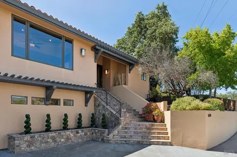 Exterior - 1685 Estee Ave, Napa, CA 94558 photo 7 of 30