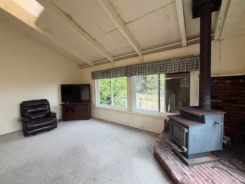 Living - 23285 Highway 1, Jenner, CA 95450 photo 3 of 6