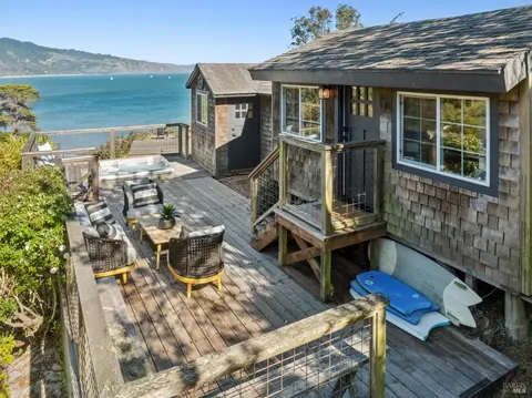 10 Canyon Ave, Bolinas, CA 94924