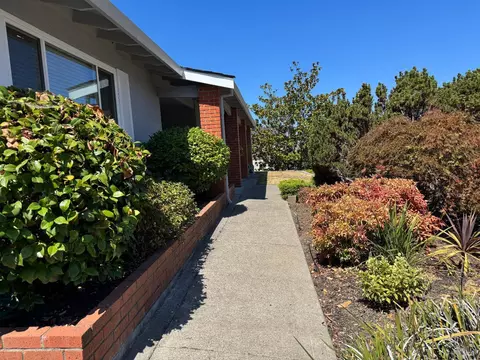 Exterior - 107 Palomar Ln, Vallejo, CA 94591 photo 9 of 9