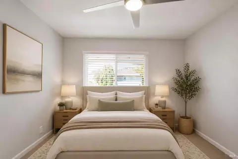 Bedroom - 107 Palomar Ln, Vallejo, CA 94591 photo 1 of 5