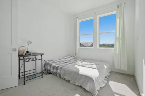 Bedroom - 1588 Nightfall Ln, Fairfield, CA 94533 photo 4 of 4