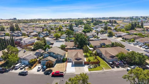 View/Area - 2710 Cascade Ln, Fairfield, CA 94533 photo 1 of 1