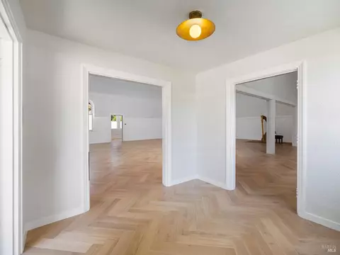 Entry Way - 260 E Blithedale Ave, Mill Valley, CA 94941 photo 1 of 5
