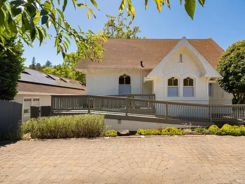 Exterior - 260 E Blithedale Ave, Mill Valley, CA 94941 photo 11 of 12