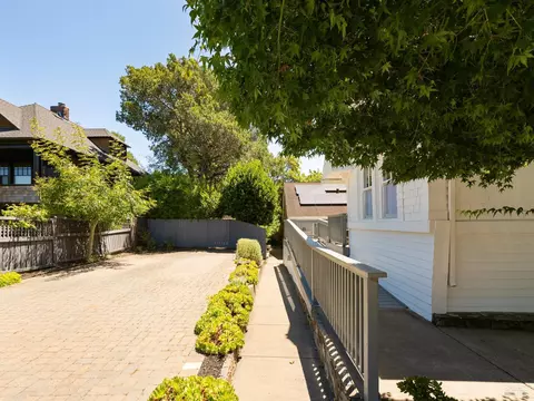 Exterior - 260 E Blithedale Ave, Mill Valley, CA 94941 photo 6 of 12