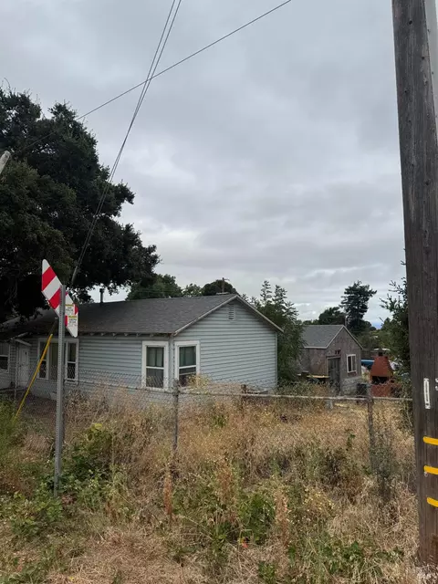 1250 Lewis Ave, Vallejo, CA 94591 photo 2