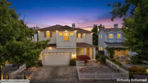 4056 Rickenbacker Dr, Santa Rosa, CA 95407