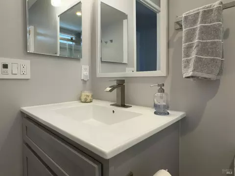 38 Vista Cir, Sonoma, CA 95476 photo 19