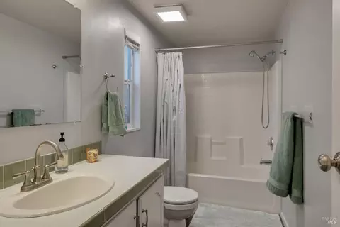38 Vista Cir, Sonoma, CA 95476 photo 11