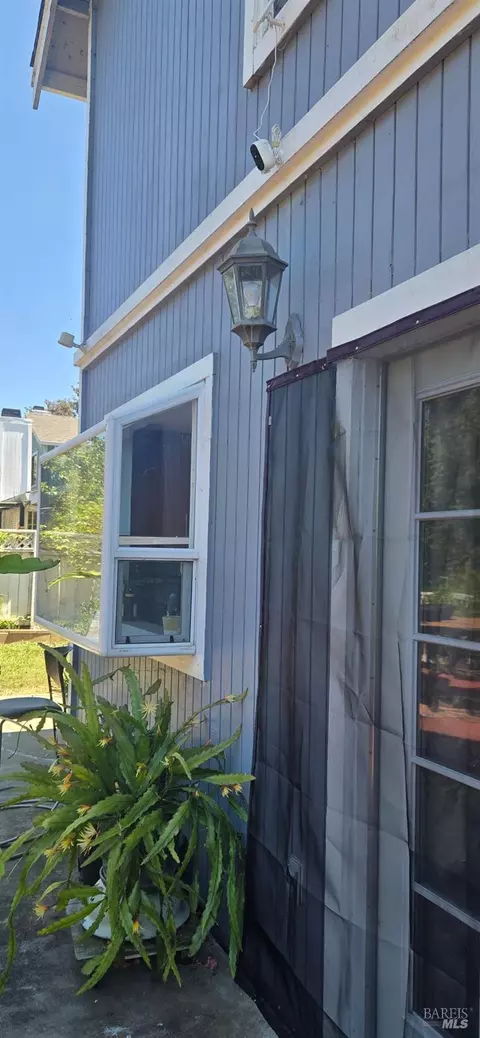 Exterior - 813 Lighthouse Dr, Vallejo, CA 94590 photo 15 of 16