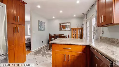 Kitchen - 813 Lighthouse Dr, Vallejo, CA 94590 photo 4 of 11