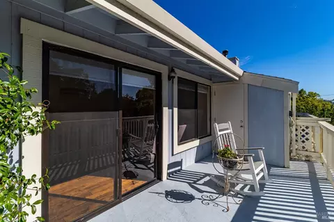 331 E T St, Benicia, CA 94510 photo 29