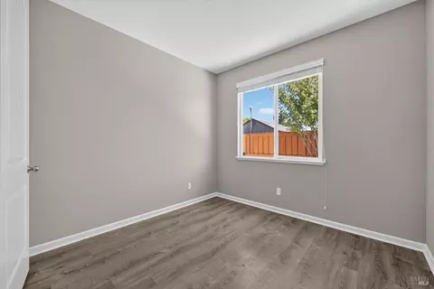 Bedroom - 1211 Eton Ct, Fairfield, CA 94533 photo 3 of 7