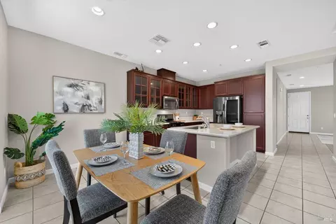 Dining - 1211 Eton Ct, Fairfield, CA 94533 photo 3 of 3