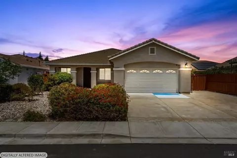 Exterior - 1211 Eton Ct, Fairfield, CA 94533 photo 9 of 11