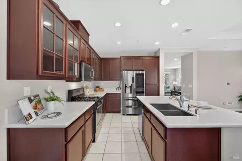 Kitchen - 1211 Eton Ct, Fairfield, CA 94533 photo 3 of 3