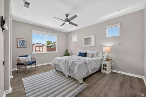 Bedroom - 1211 Eton Ct, Fairfield, CA 94533 photo 1 of 7