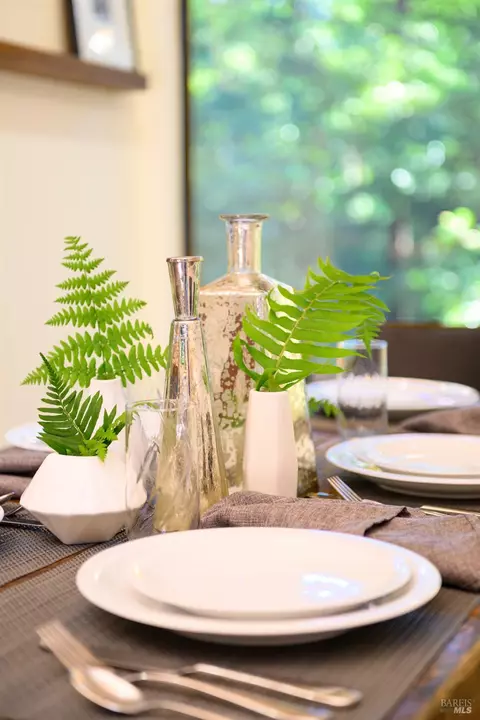 Dining - 45512 Sunset Dr, Gualala, CA 95445 photo 2 of 2