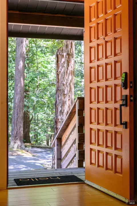 Entry Way - 45512 Sunset Dr, Gualala, CA 95445 photo 1 of 1