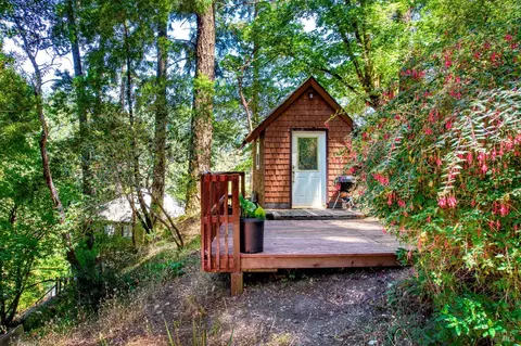 Exterior - 15 Mountain View Ave, Lagunitas, CA 94938 photo 9 of 11